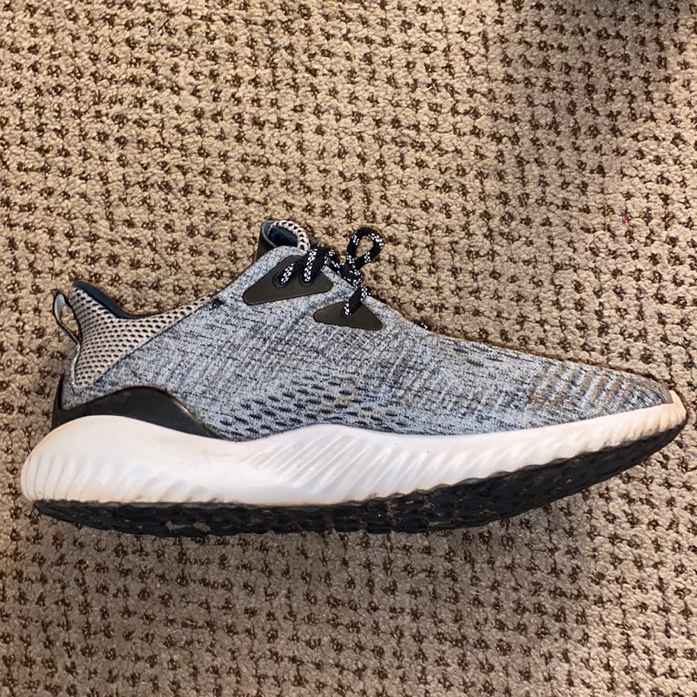Alpha 3 Bounce. Size 8